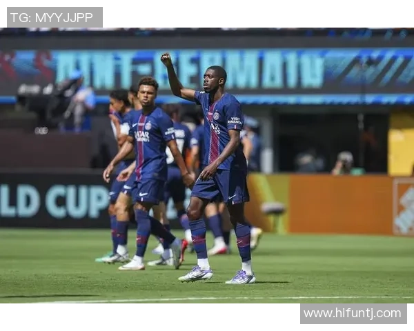 英超历史冷门巴黎圣日耳曼大胜尤文图斯引发全场沸腾